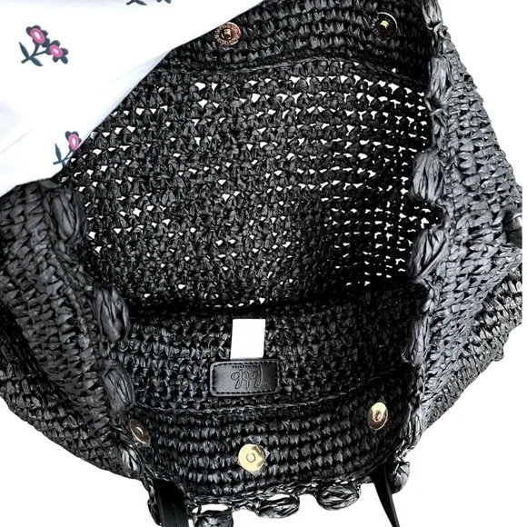 BTB LOS ANGELES NWT Leah tote in Black O/S - Picture 4 of 7